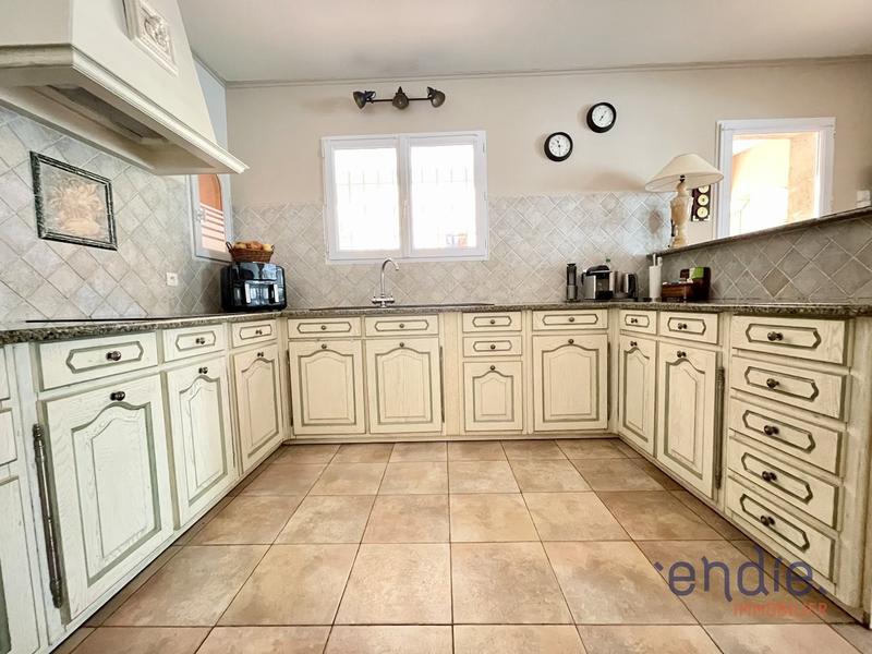 Maison - 169 m² - 5 pièces