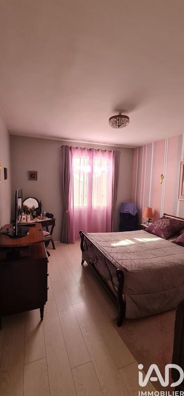 Maison - 212 m² - 5 pièces