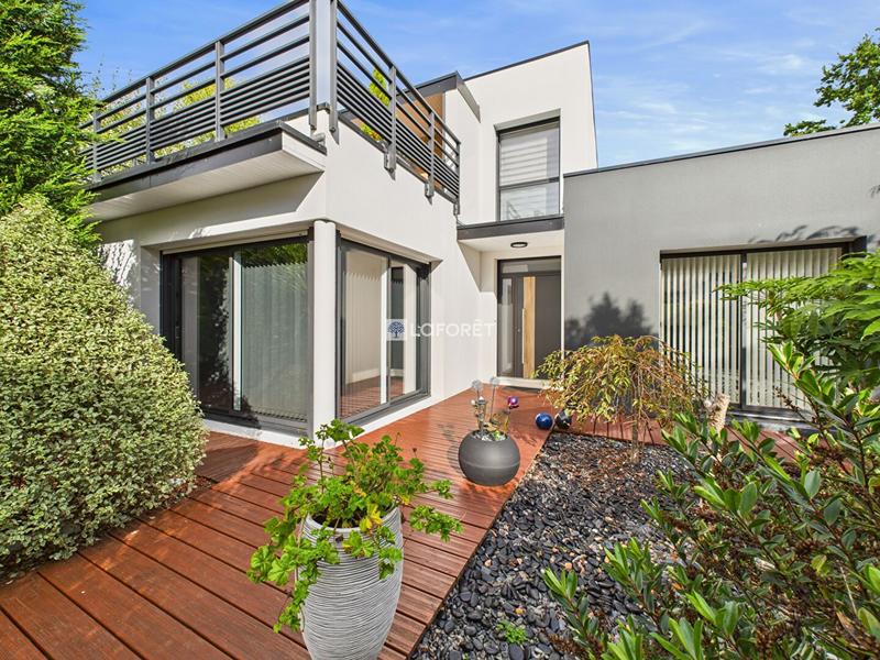 Maison - 131 m² - 6 pièces