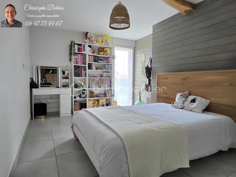 Grange - 231 m² - 10 pièces