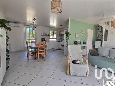 Maison - 80 m² - 4 pièces