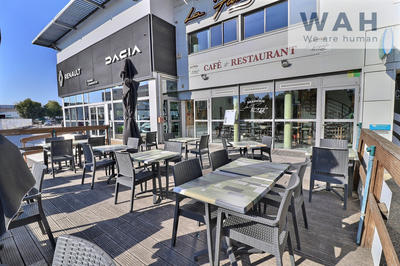 Fonds de commerce - Magasins - 316 m²