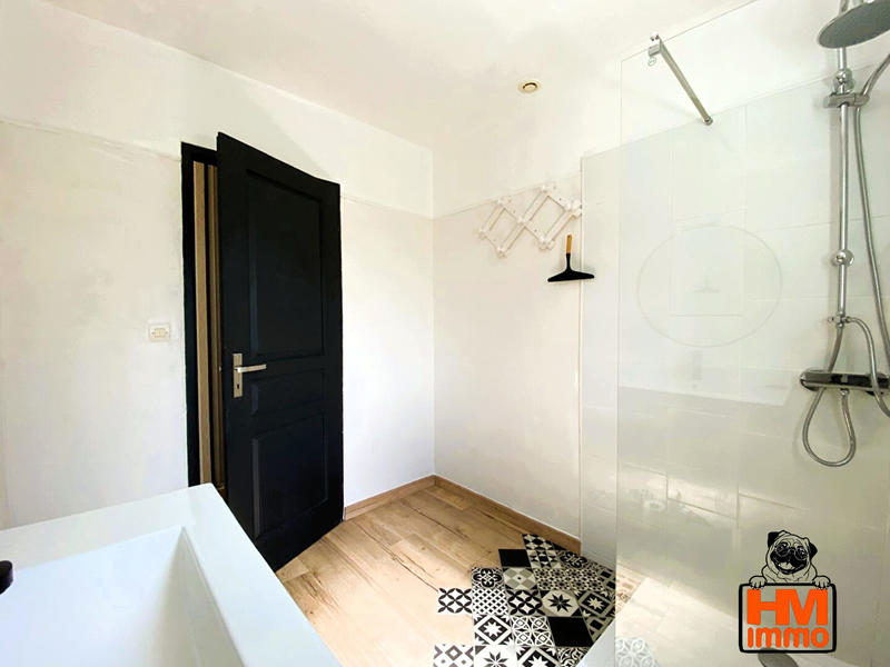 Maison - 98 m² - 5 pièces