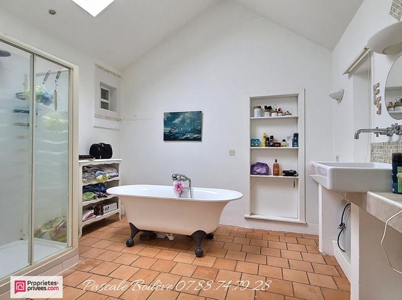 Maison - 111 m² - 6 pièces