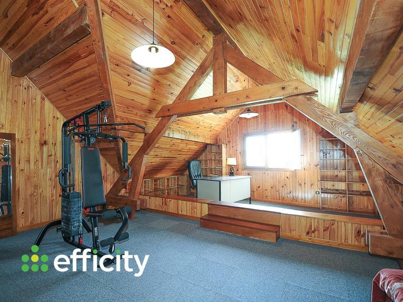 Maison - 365 m² - 5 pièces