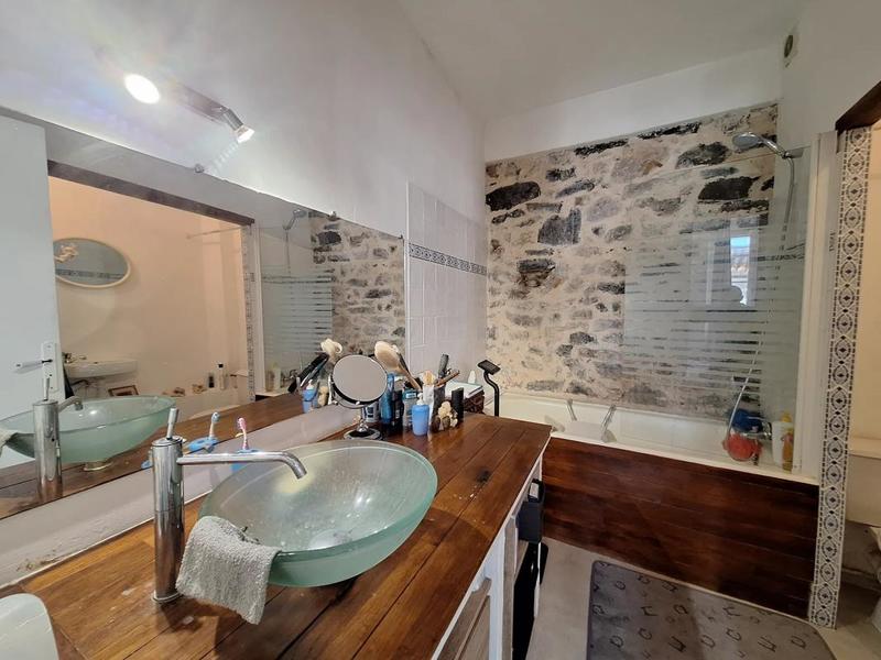 Maison - 102 m² - 4 pièces