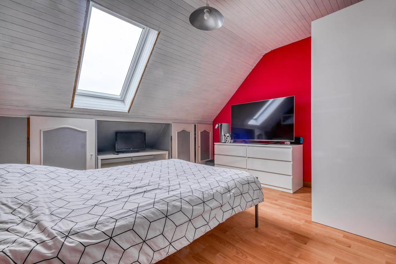 Maison - 148 m² - 7 pièces