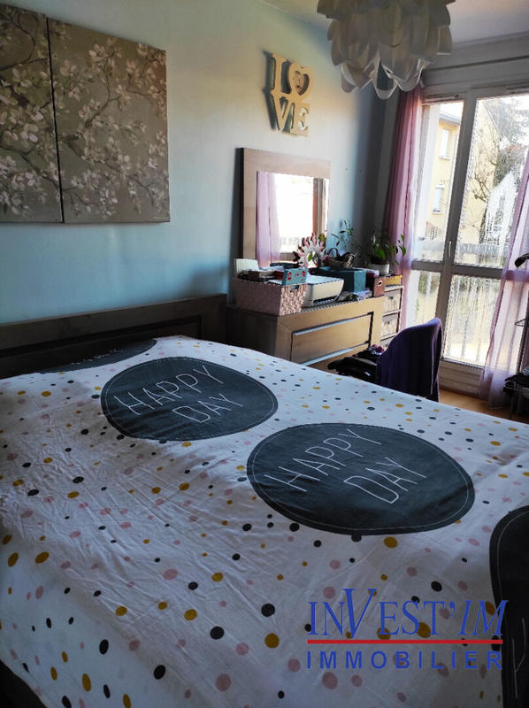 Appartement - 90 m² - 4 pièces