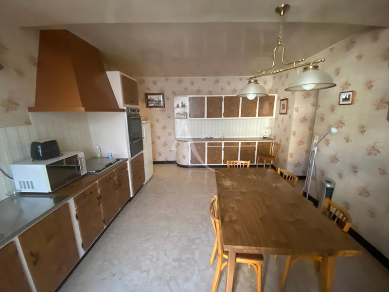 Maison - 155 m² - 6 pièces