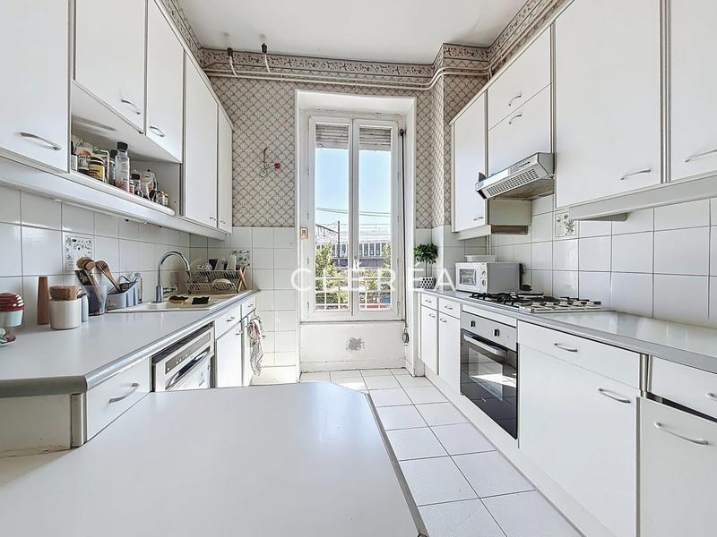 Appartement - 104 m² - 4 pièces