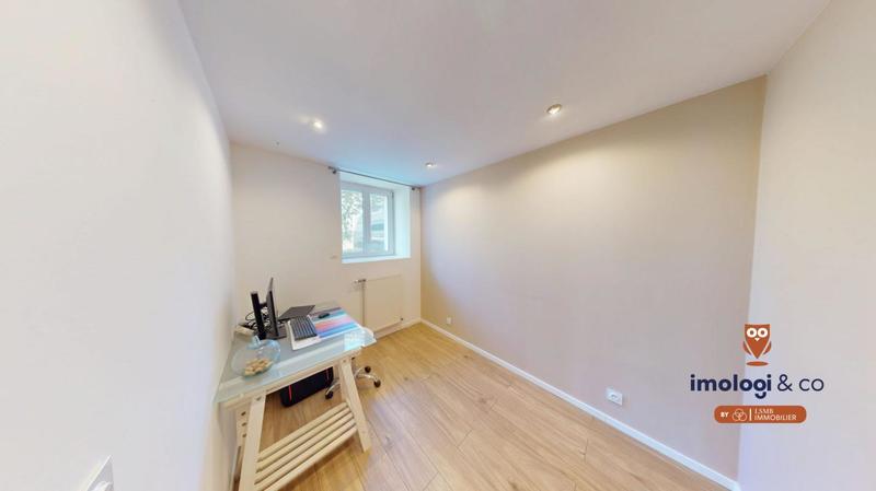 Appartement - 87 m² - 4 pièces