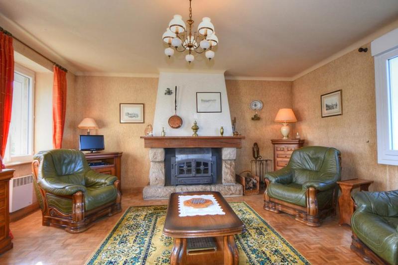 Maison - 152 m² - 8 pièces