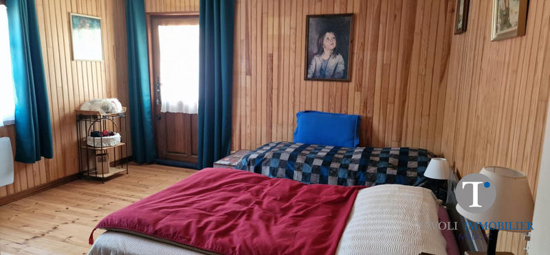 Maison - 137 m² - 5 pièces