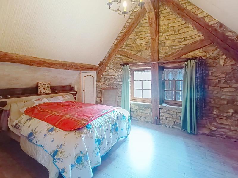 Maison - 115 m² - 4 pièces