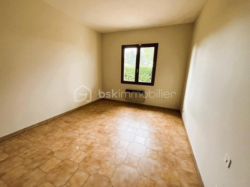 Villa - 140 m² - 6 pièces