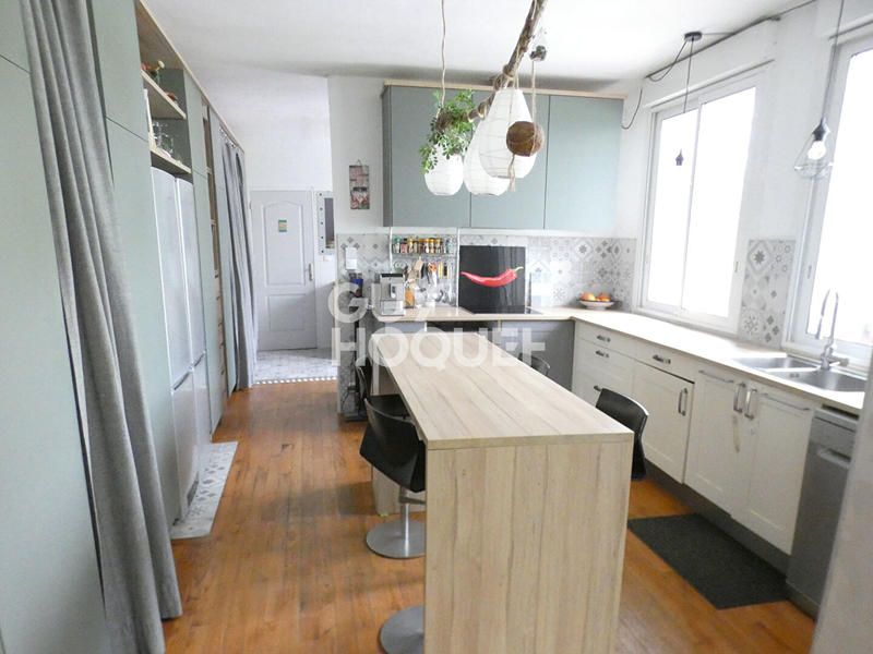 Maison - 146 m² - 5 pièces