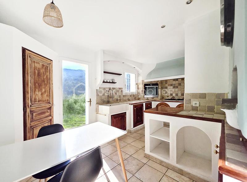 Maison - 157 m² - 7 pièces