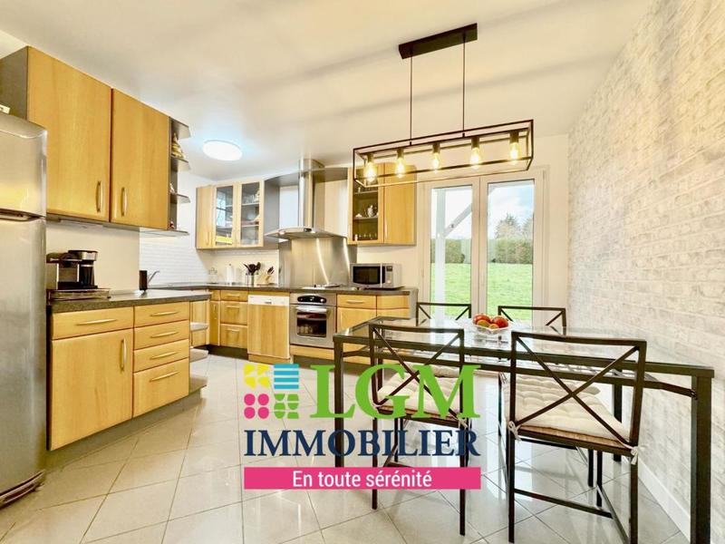 Maison - 200 m² - 5 pièces