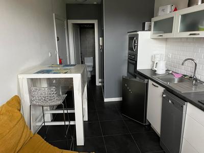 Studio - 16 m² - 1 pièce