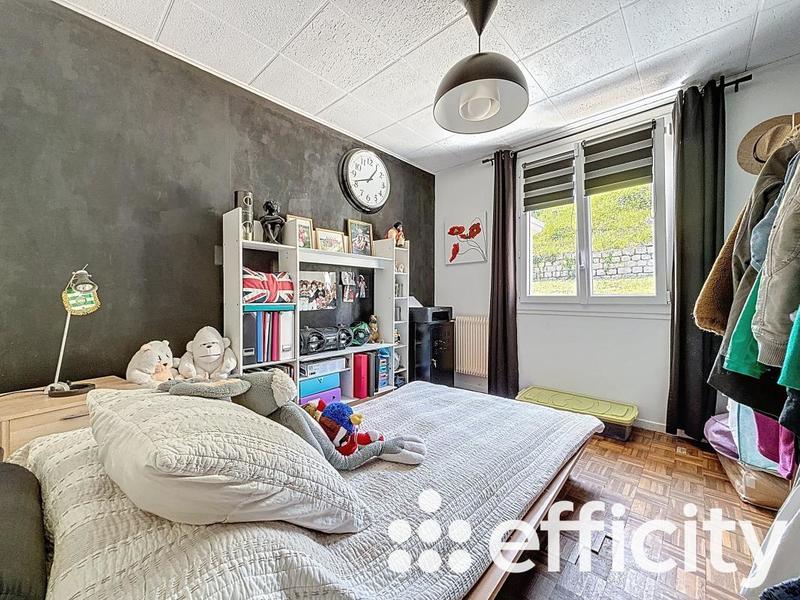 Maison - 110 m² - 4 pièces