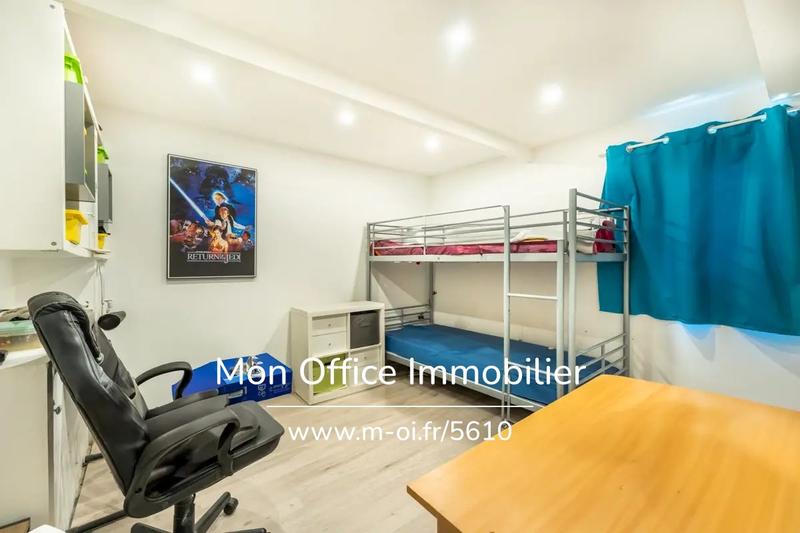 Maison - 140 m² - 6 pièces