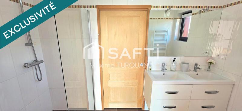 Maison - 180 m² - 6 pièces