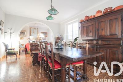 Maison - 137 m² - 5 pièces