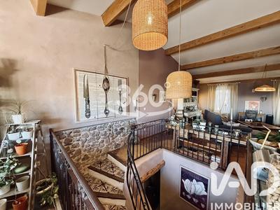 Maison de village - 177 m² - 8 pièces