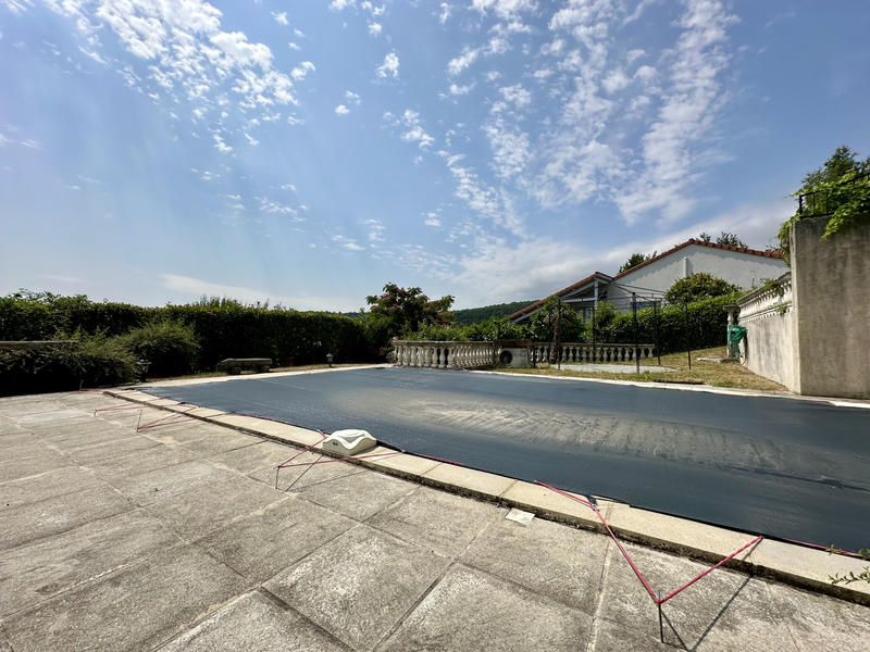 Maison - 170 m² - 6 pièces