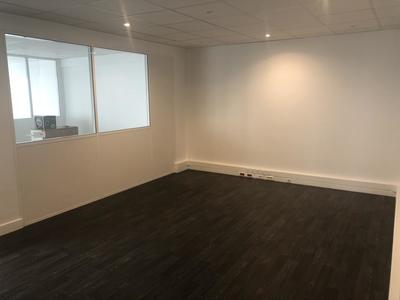 Bureau - 235 m² - 8 pièces