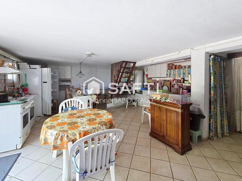 Maison - 158 m² - 5 pièces