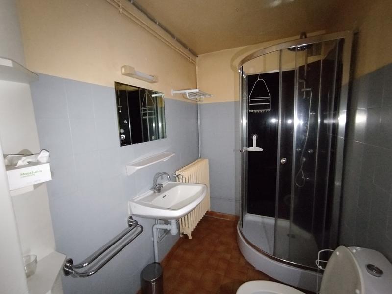 Maison ancienne - 225 m² - 12 pièces