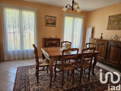 Maison - 99 m² - 4 pièces