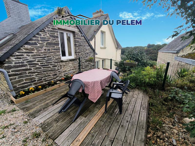 Maison - 208 m² - 9 pièces