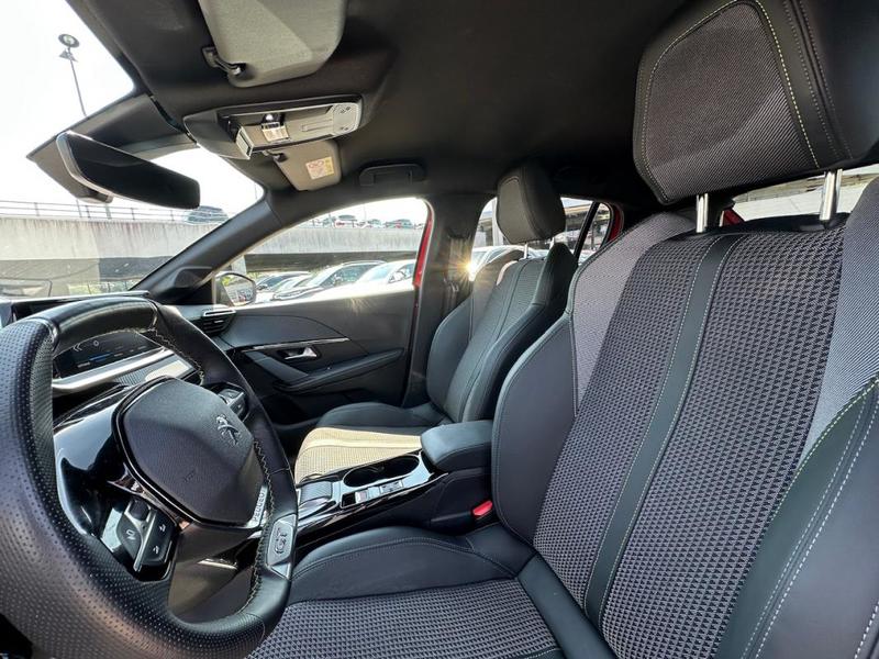 Peugeot 208 II 1.2 Puretech 100 s&amp;S Gt Eat8