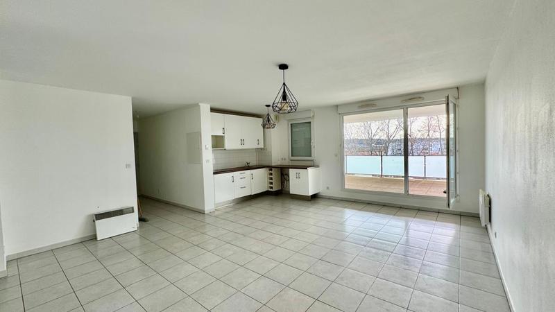 Appartement - 76 m² - 3 pièces