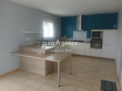 Maison - 95 m² - 4 pièces