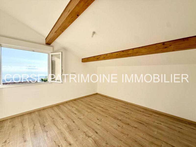 Appartement - 85 m² - 3 pièces