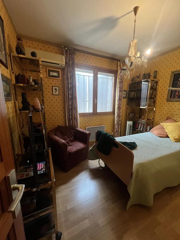 Maison - 288 m² - 7 pièces