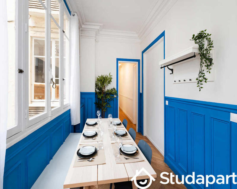 Chambre - 170 m² - 1 pièce