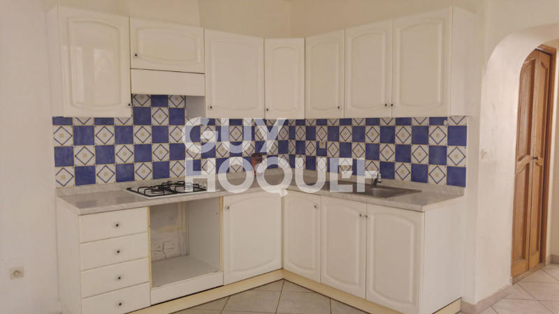 Immeuble - 222 m² - 9 pièces