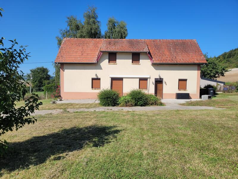 Maison - 81 m² - 5 pièces