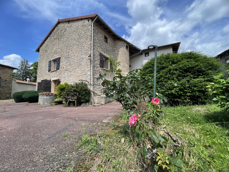 Maison - 400 m² - 10 pièces