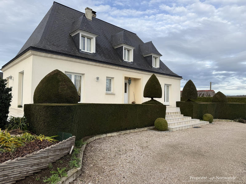 Villa - 190 m² - 6 pièces