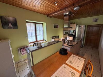 Maison - 140 m² - 6 pièces