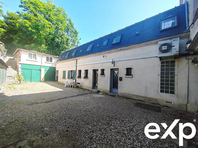 Appartement - 530 m² - 19 pièces