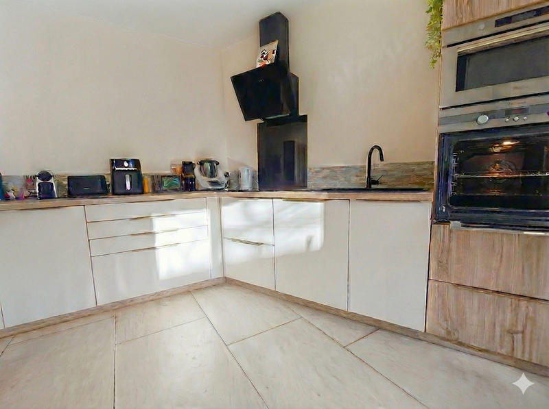 Maison - 114 m² - 5 pièces