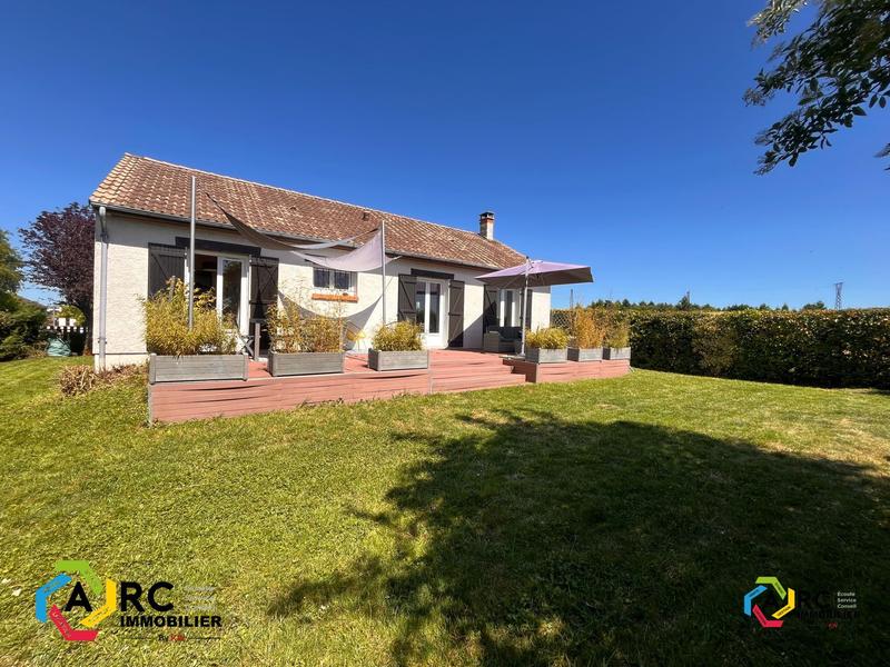 Maison traditionnelle - 85 m² - 4 pièces