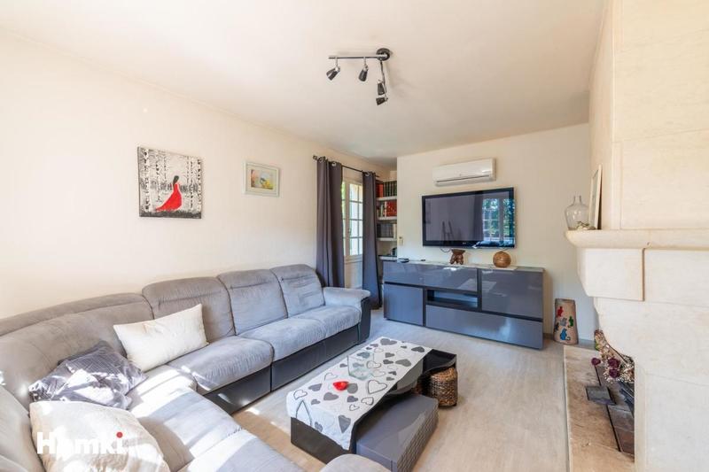 Maison - 176 m² - 7 pièces