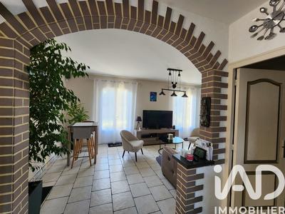 Maison - 106 m² - 5 pièces